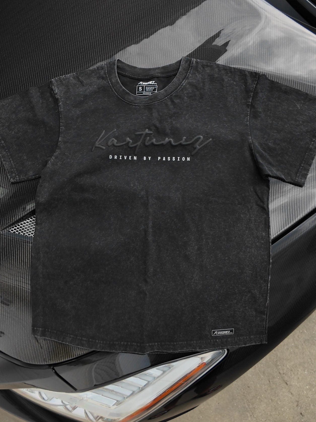 SIGNATURE SERIES T-SHIRT