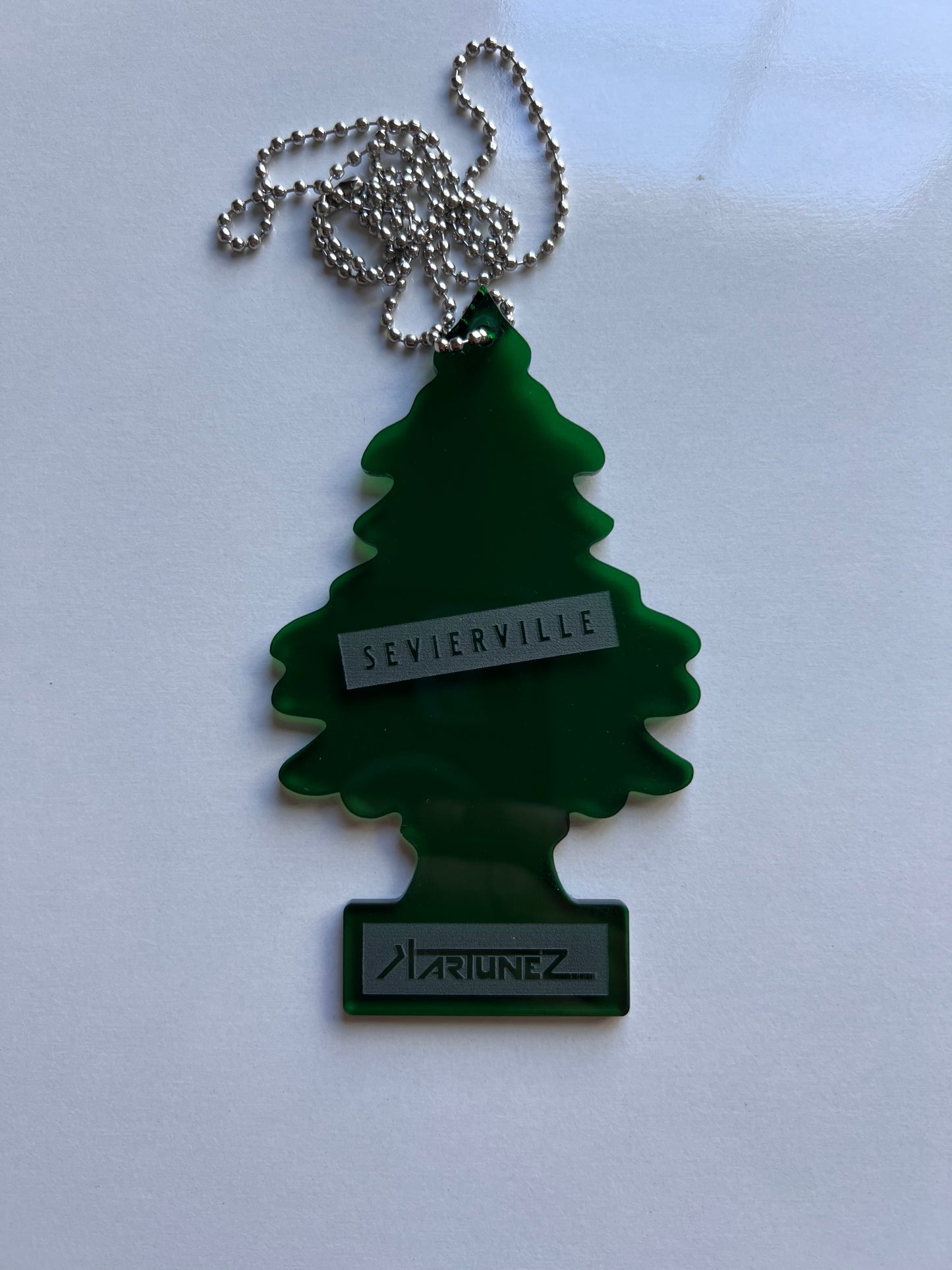 KARTUNEZ SEVIERVILLE TREES HANGERS