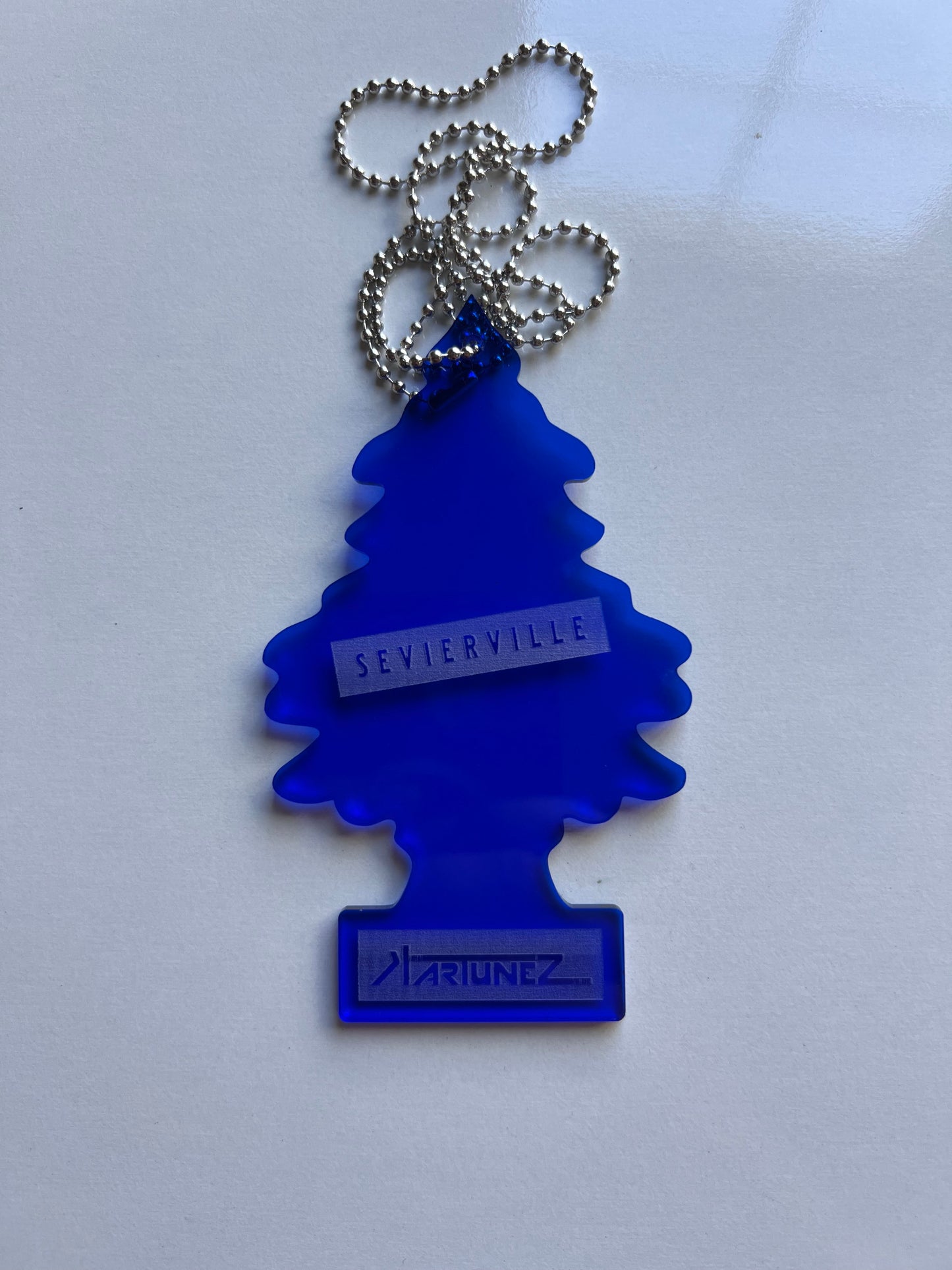 KARTUNEZ SEVIERVILLE TREES HANGERS