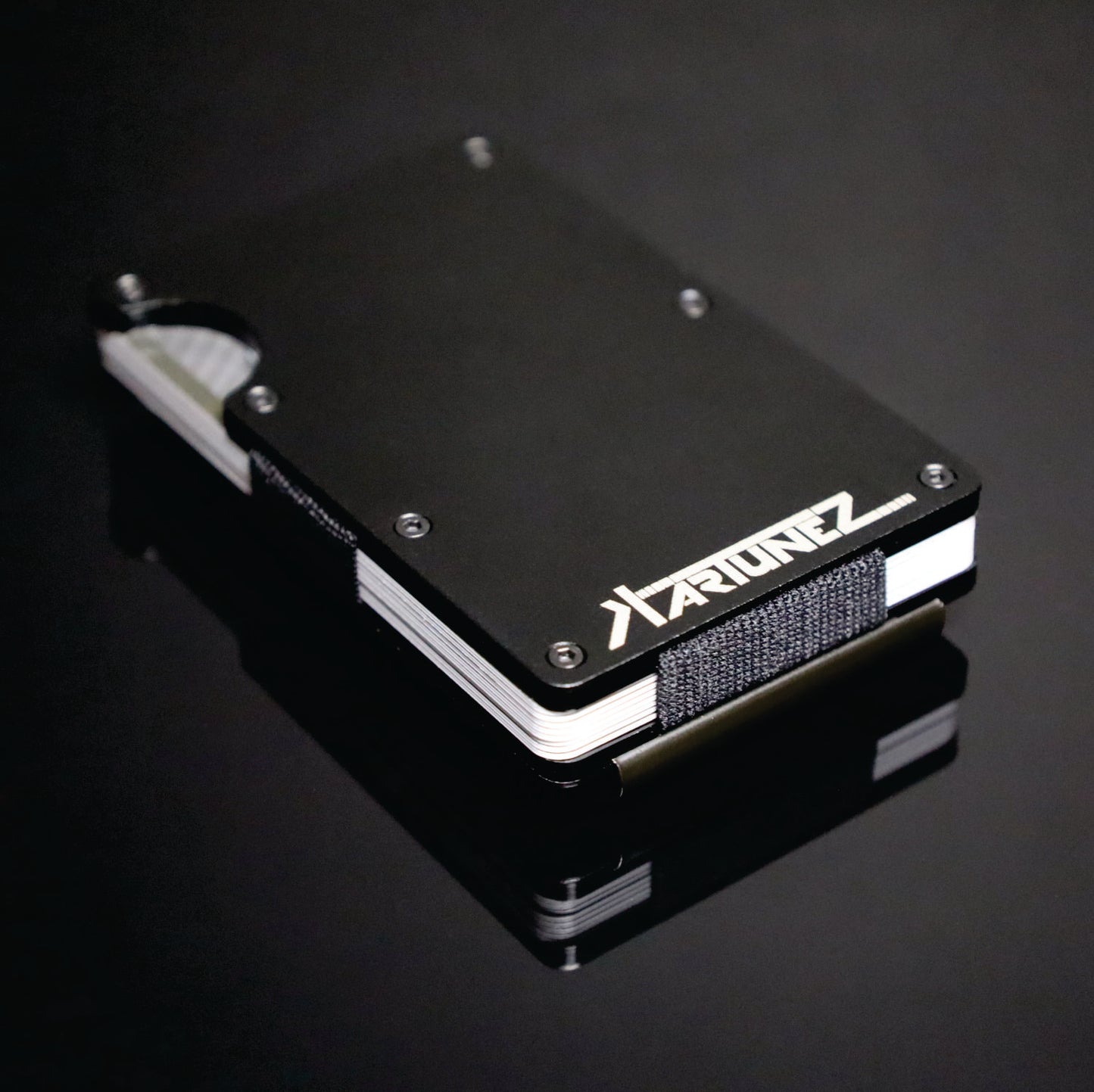 ALUMINUM WALLET